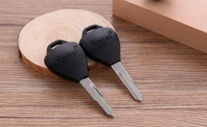 1763299001389382.png image.png